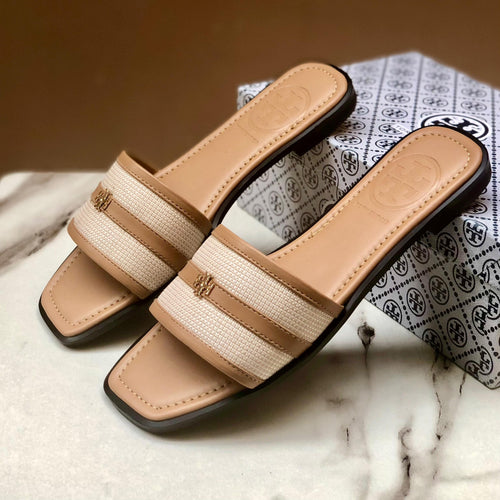 Elegant Beige Slip-On Sandals 🤍