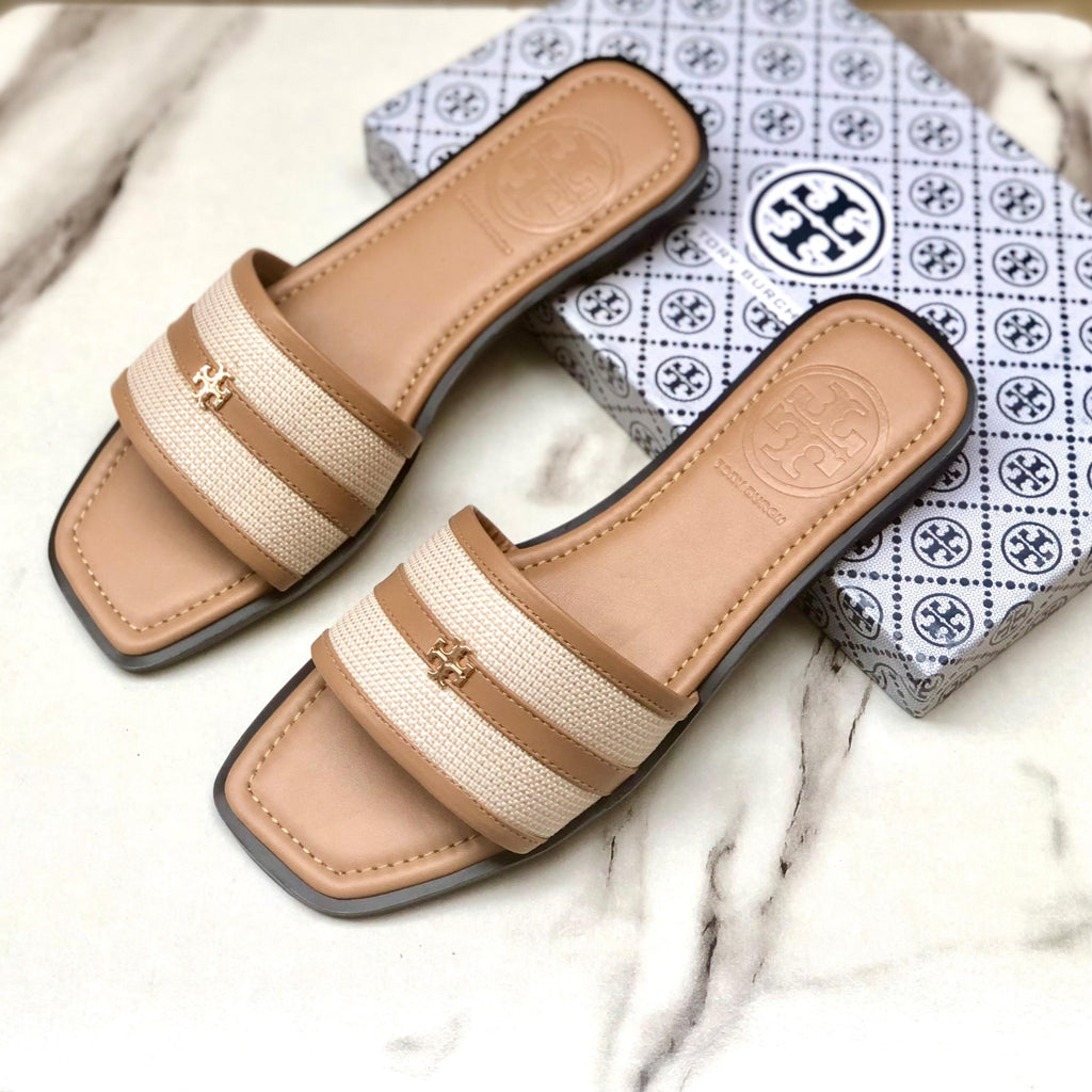Elegant Beige Slip-On Sandals 🤍